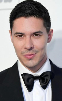 Lewis Tan